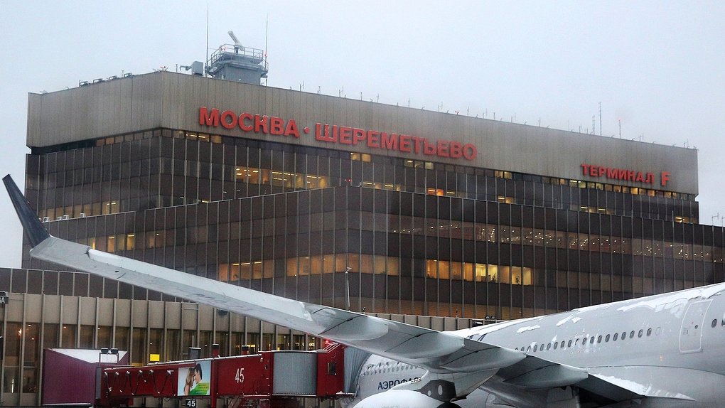 Фото самолета в аэропорту шереметьево