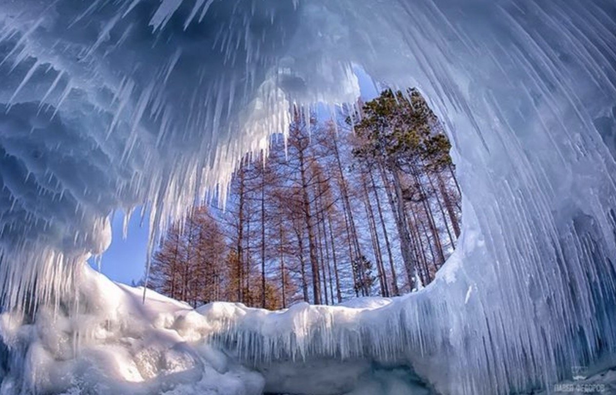 Невероятный м. Ледяной фонтан Зюраткуль. Зимнее чудо. Снежное чудо. Чудеса зимней природы.